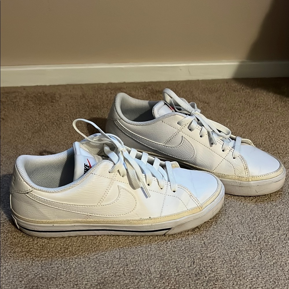 Nike Men's Court Legacy Low White Shoes- Men’s 7